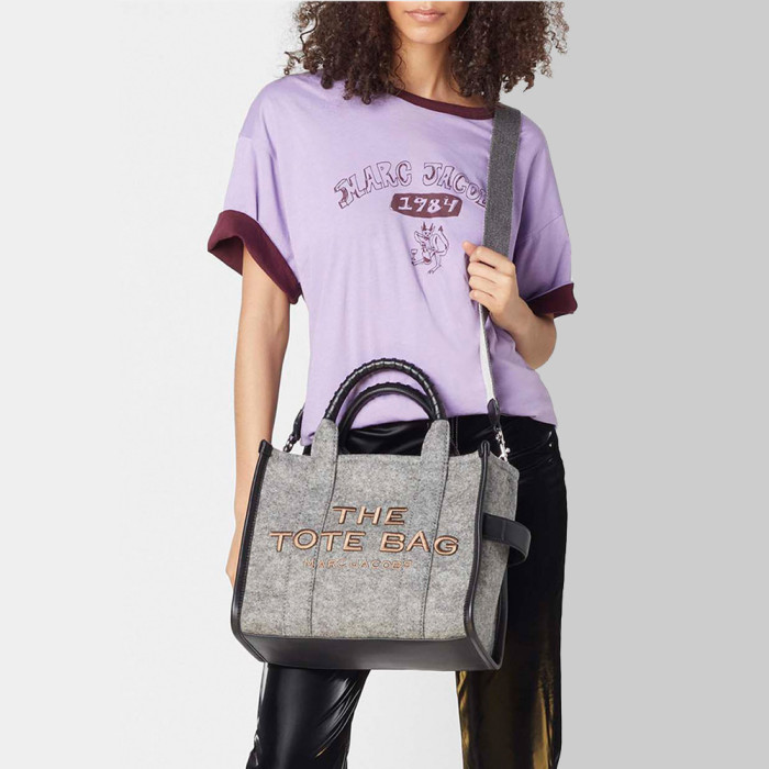 Сумка-тоут Marc Jacobs THE FELT FLANNEL MEDIUM TOTE BAG HEATHER GREY