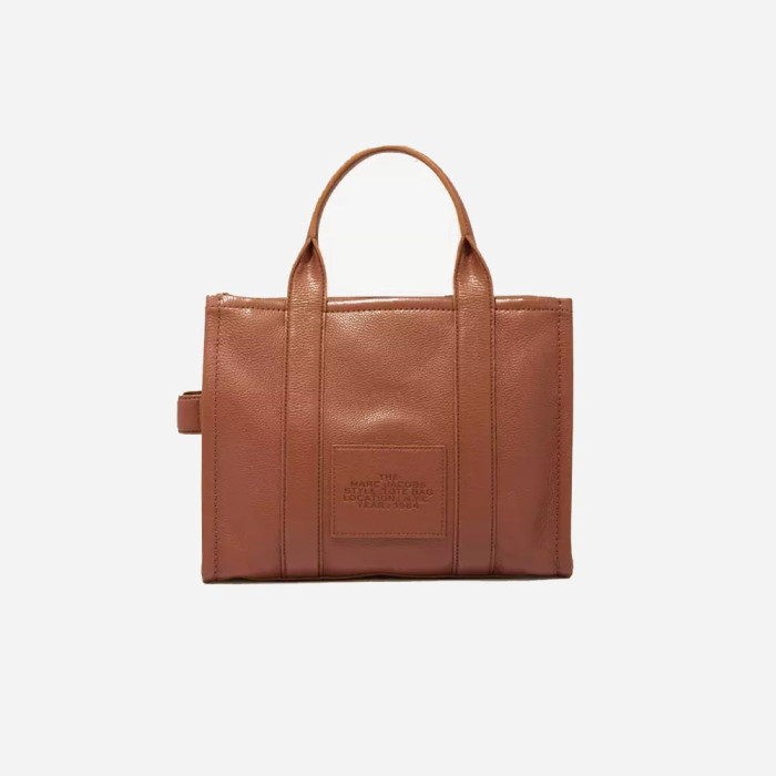 Marc Jacobs The Leather Small Tote Bag - Argan Oil